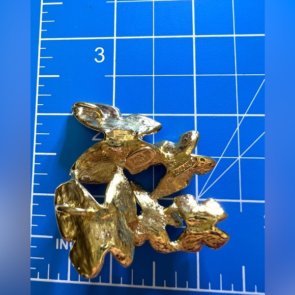 Nolan Miller 5 butterfly necklace slide 2 way EUC - Picture 7 of 9